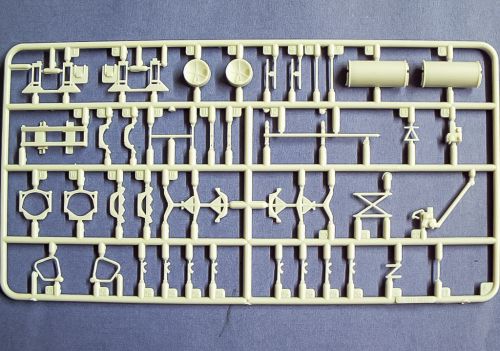 US Navy Missiles Carts with 5 Weapon Officers Skunkmodels