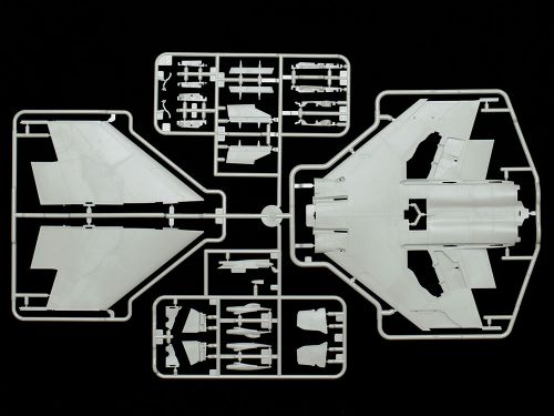 McDonnell Douglas F-4B Phantom II 1:48