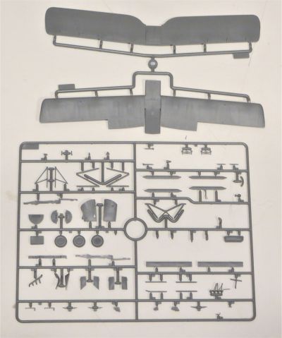 D.H. 82A with bombs WWII British training aircraft ICM